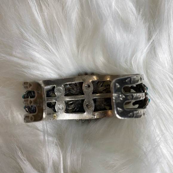 Blue and Silver Floral Women's Bracelet - Picture 4 of 6